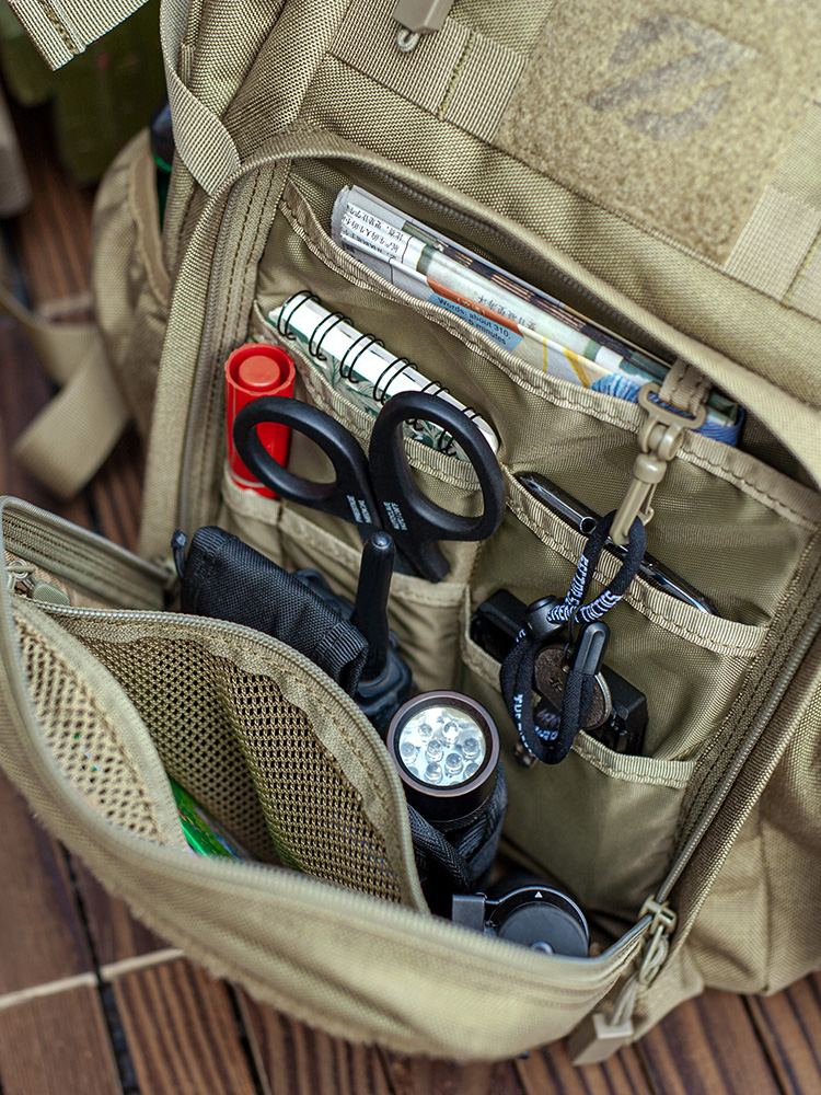 7th Honey Badger Tactical Back - Cycling Gear For Commuting 评论和价格